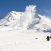 Hiking on Hokkaido's highest peak and an active Volcano, Mt Asahidake